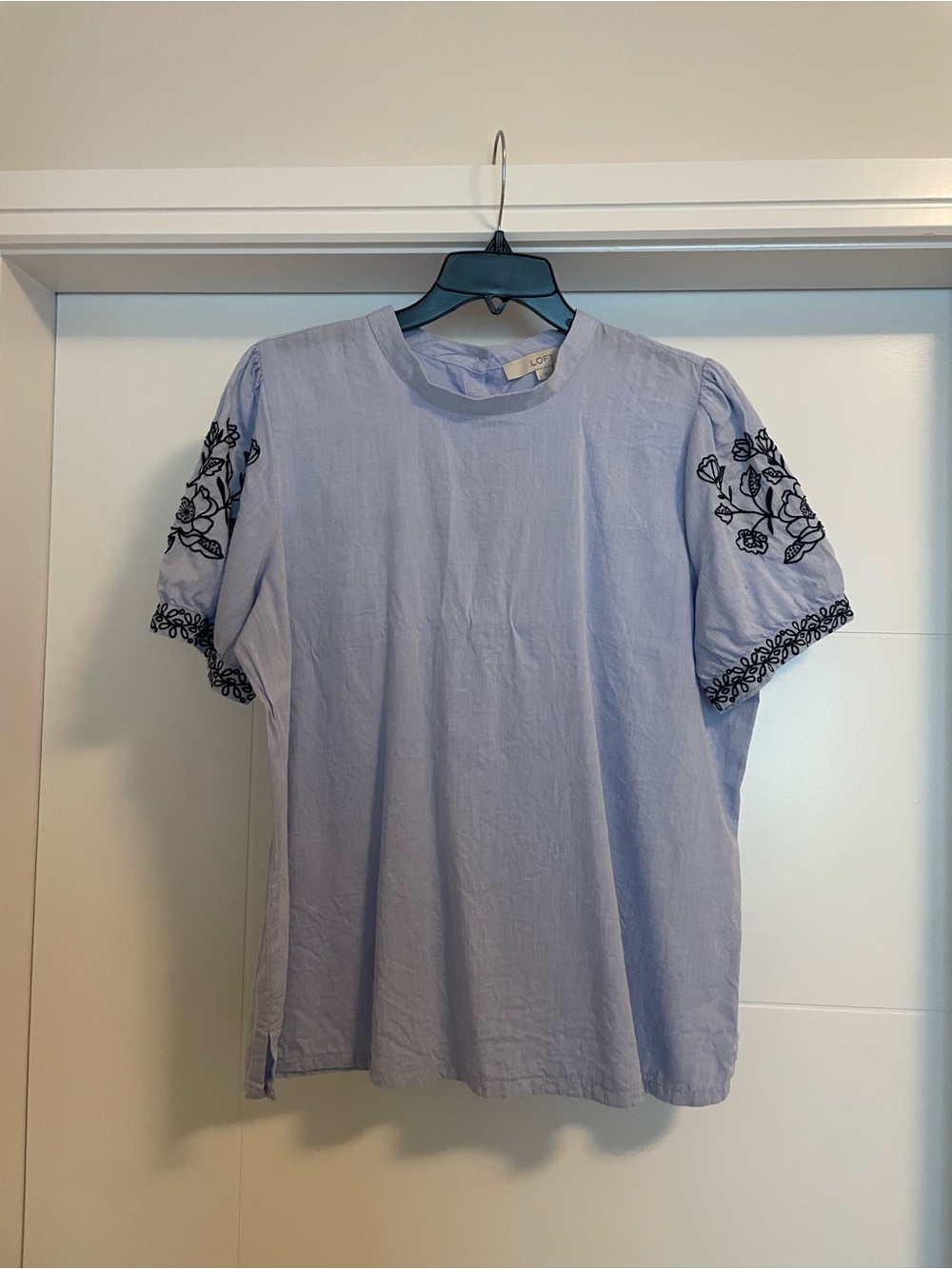 LOFT Pale Blue Crewneck Blouse - Picture 1 of 4
